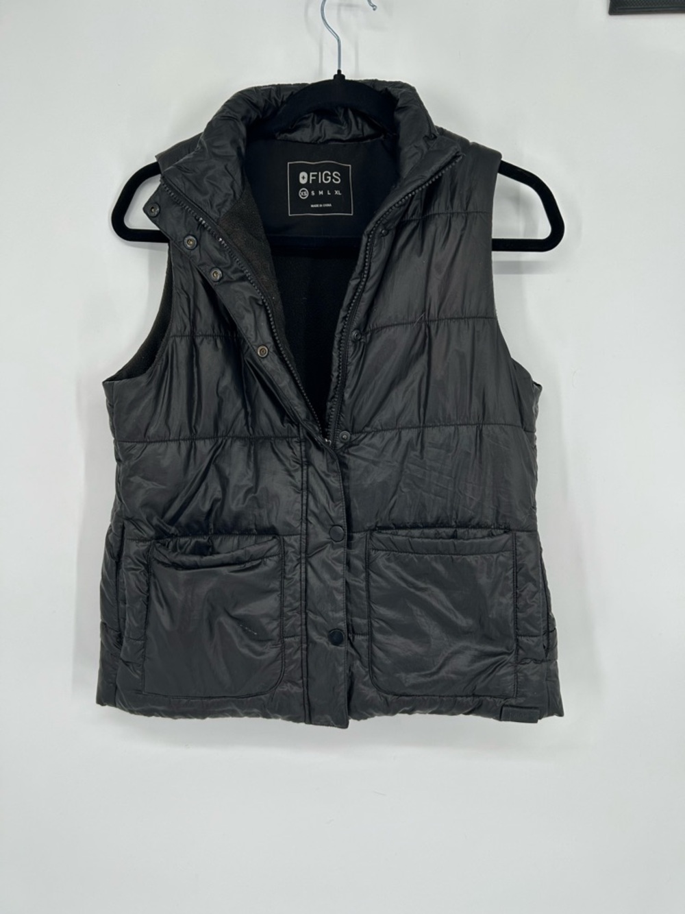 FIGS Women's Black Quilted Puffer Vest Sz XS